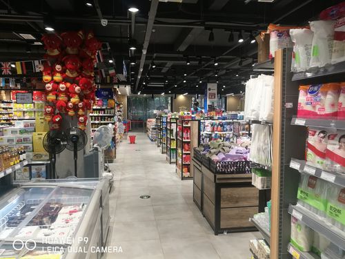 渝北区启陶食品经营部 环境照片与活动图片里的安心食品经营之道